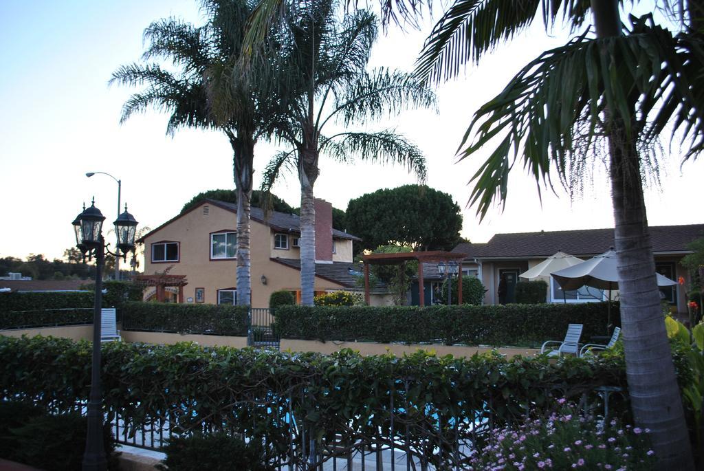 Oasis Inn And Suites Santa Barbara Exterior foto